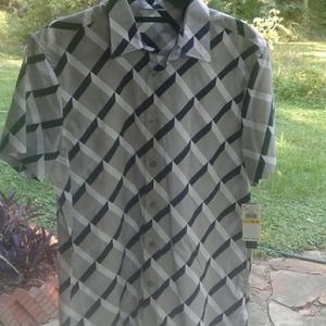 Perry Ellis Men's Short Sleeve Shirt Medium
